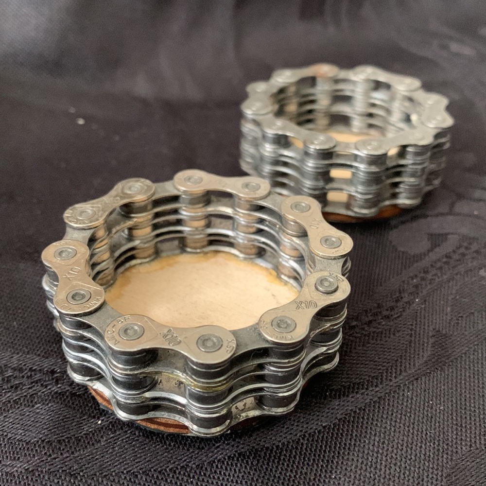 Unique industrial Bike chain tea lights